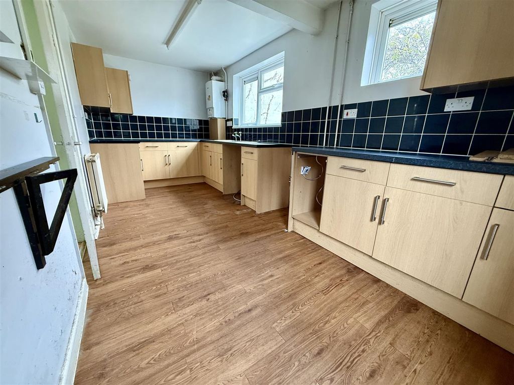 Property photo 3 of 9 Img_5530.Jpeg