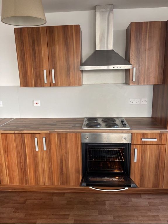 Property photo 3 of 8