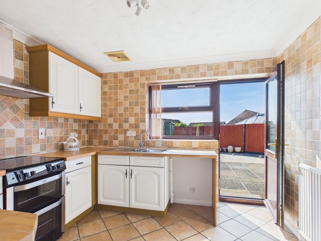 Property photo 3 of 15