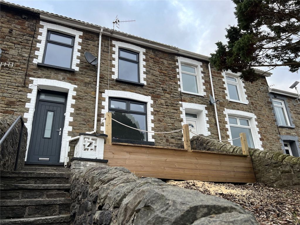 Property photo 1 of 16 Picture No. 01