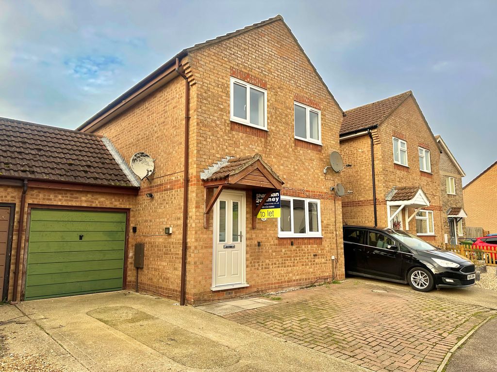 Property photo 1 of 6 Front