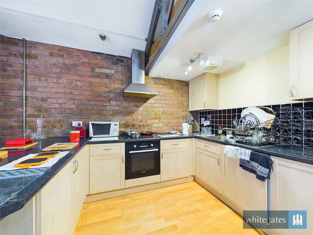 Property photo 3 of 10 Picture No. 15