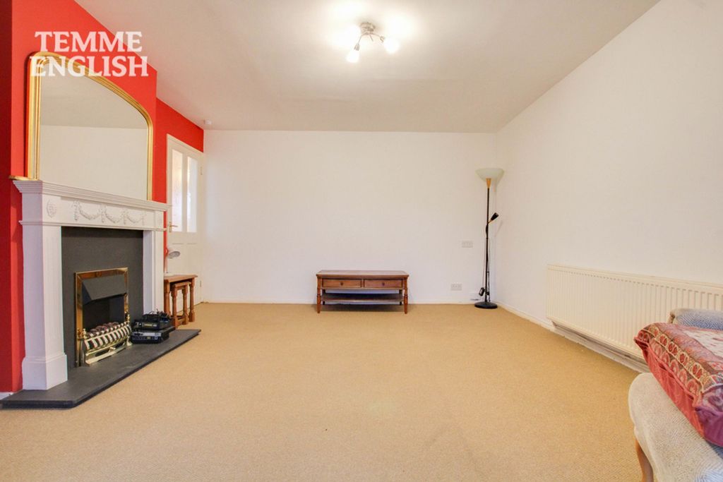 Property photo 3 of 29