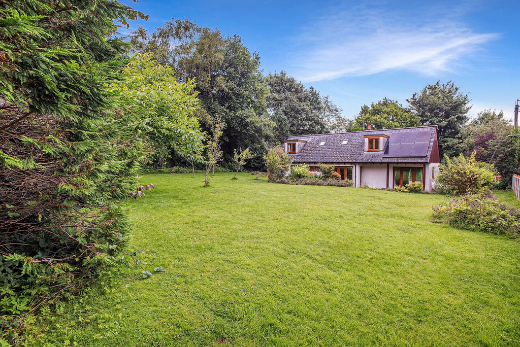 Property photo 1 of 48