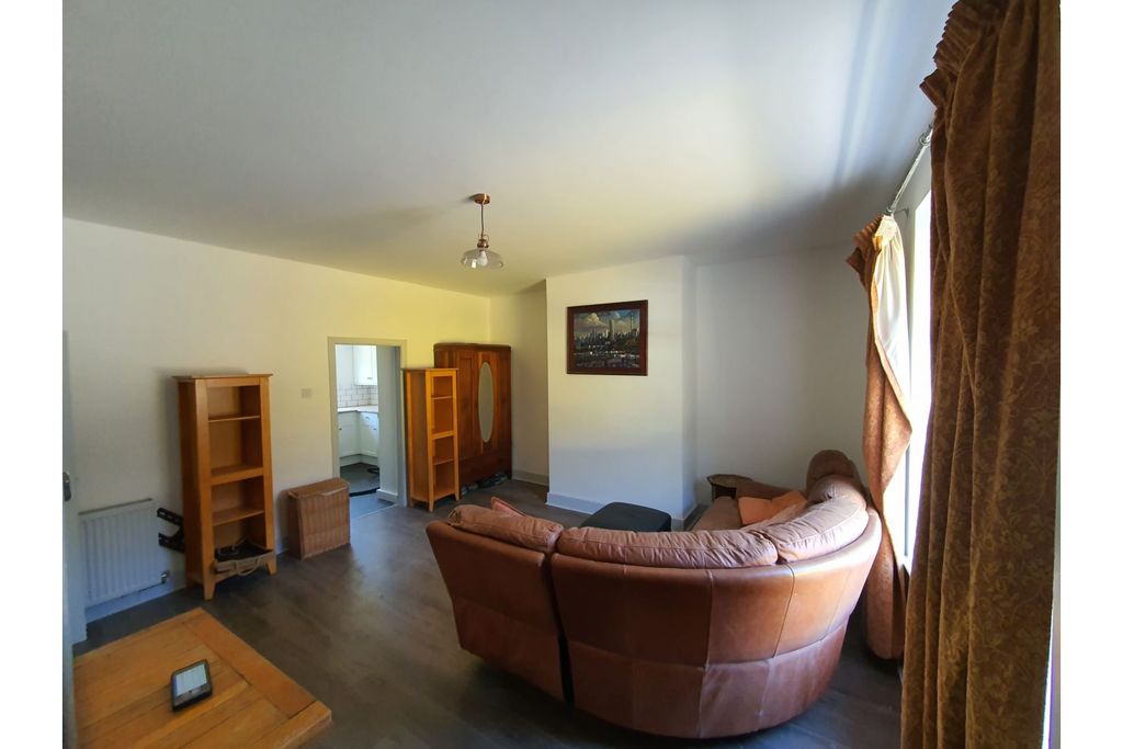 Property photo 2 of 14 Living Room
