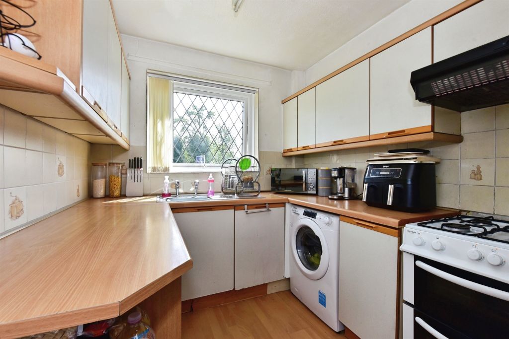 Property photo 3 of 15