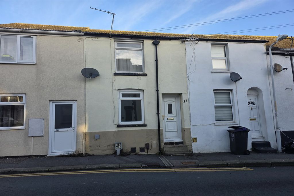 Property photo 1 of 7 (Main)