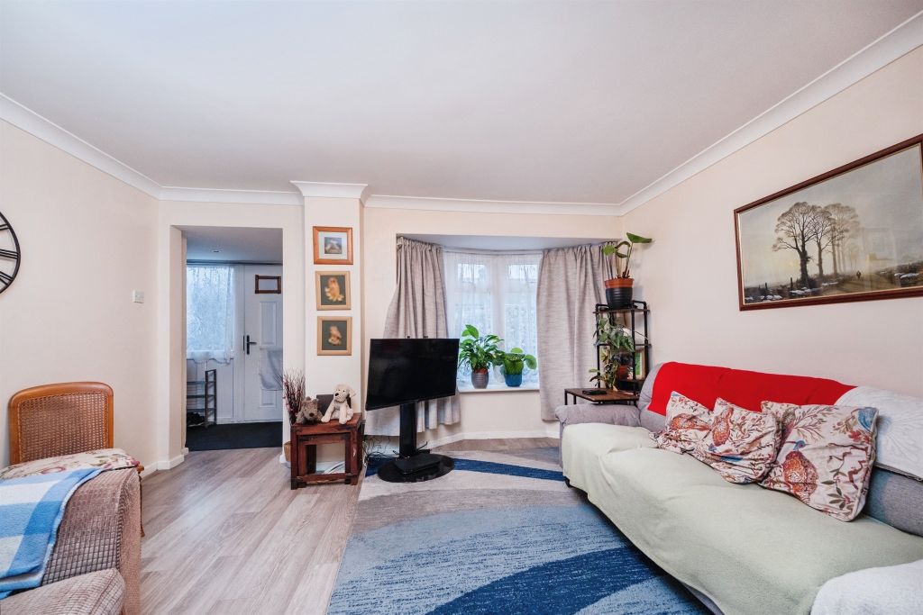 Property photo 3 of 7