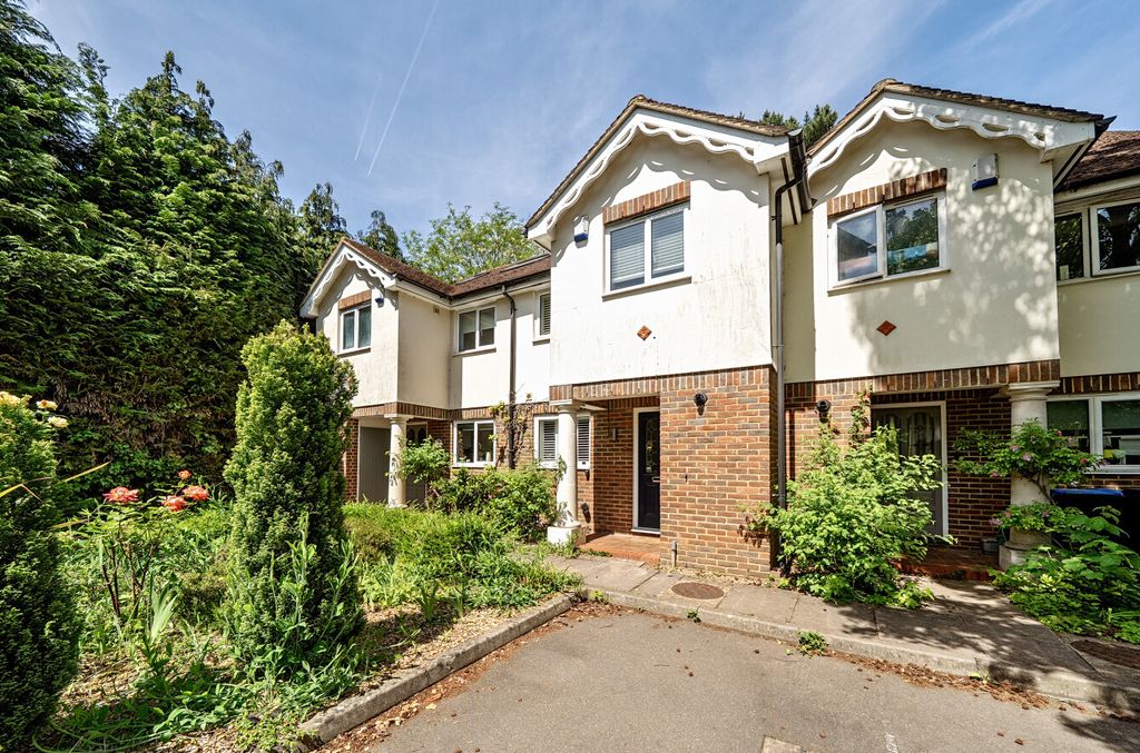 Property photo 1 of 24 1453005-1-6A0Ef60...