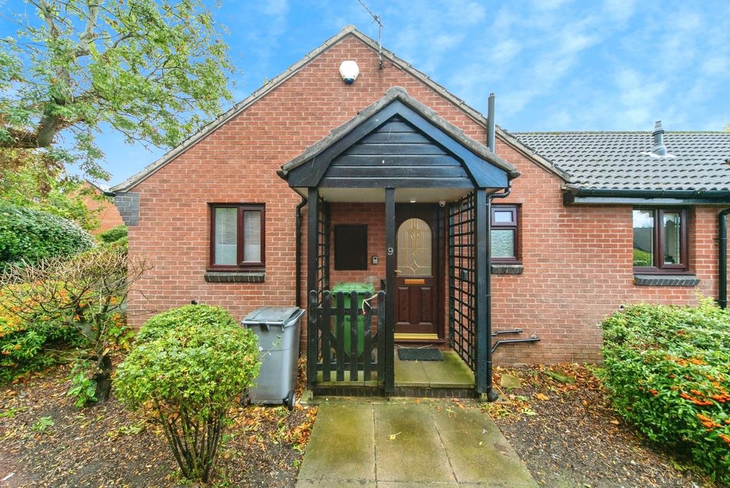Property photo 1 of 10 Picture No. 12