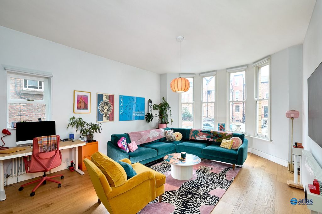 Property photo 2 of 17 Property Image