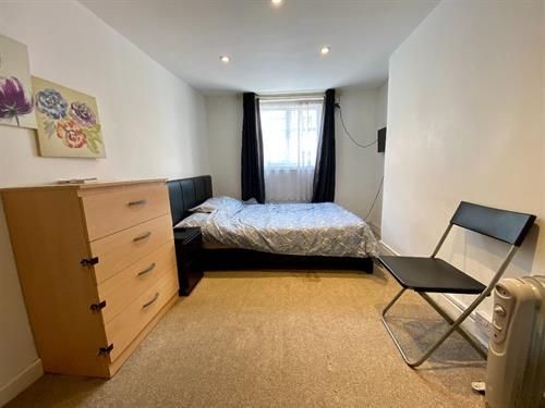 Property photo 2 of 7