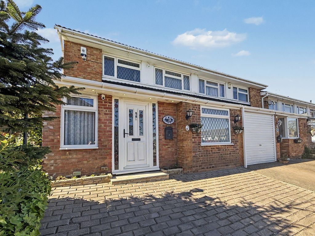 Property photo 2 of 21