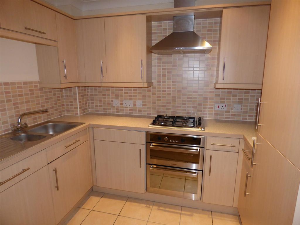 Property photo 3 of 6 P1030173.Jpg