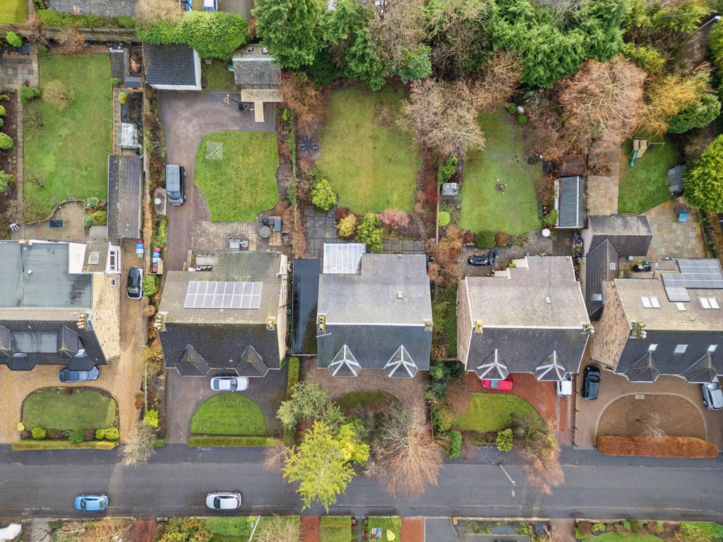 Property photo 2 of 51