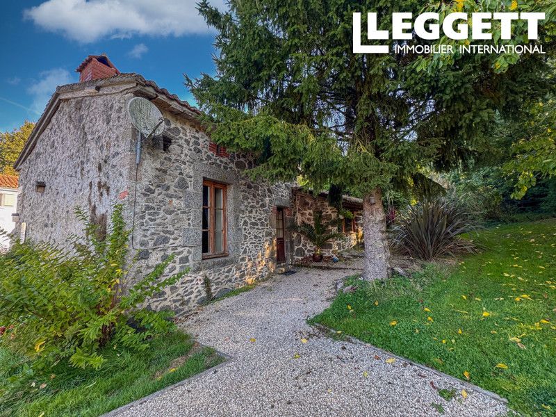 Property photo 2 of 10