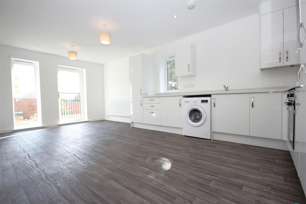 Property photo 3 of 7 Img_2719.Jpg