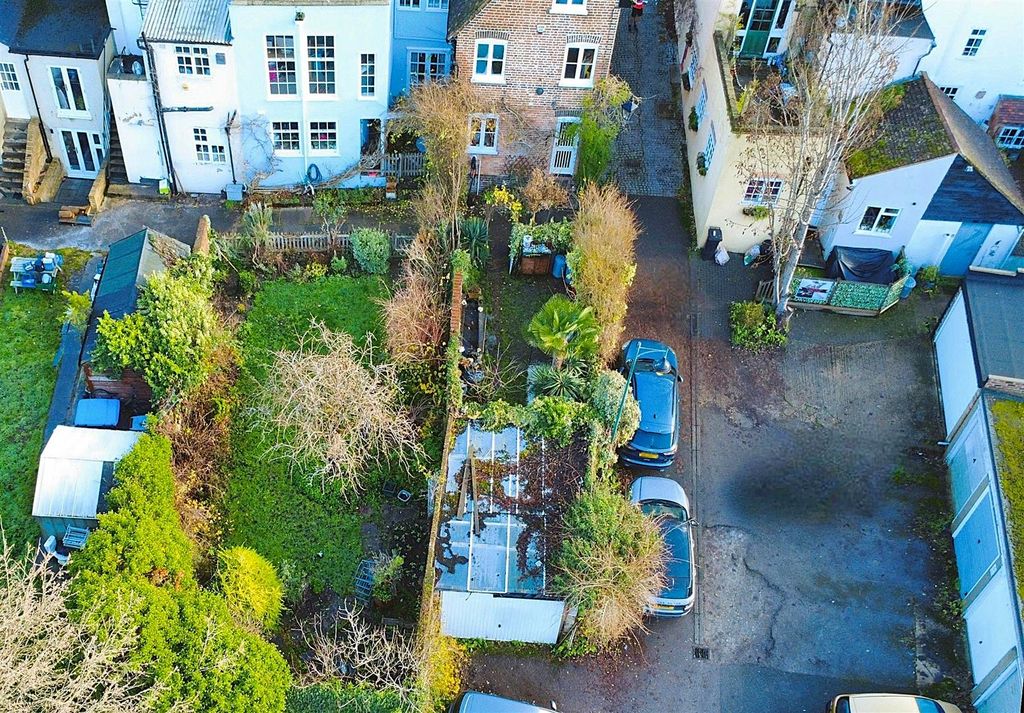 Property photo 3 of 23 User_Edited_Photo-F1c888Ba_User-Edited-F9E04973-d8