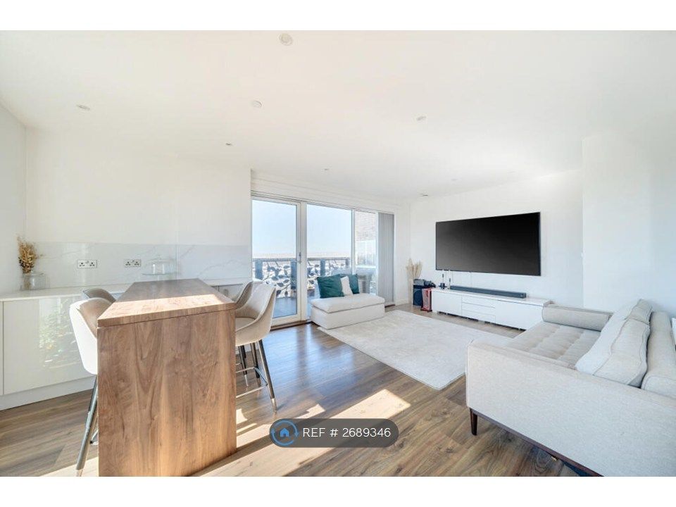 Property photo 3 of 25