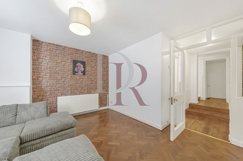 Property photo 3 of 11 Reception Room