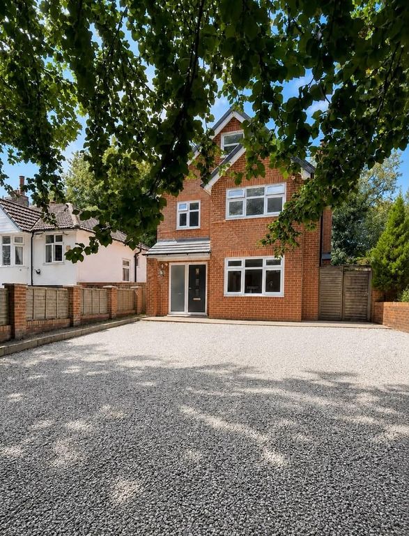 Property photo 1 of 18 Outside