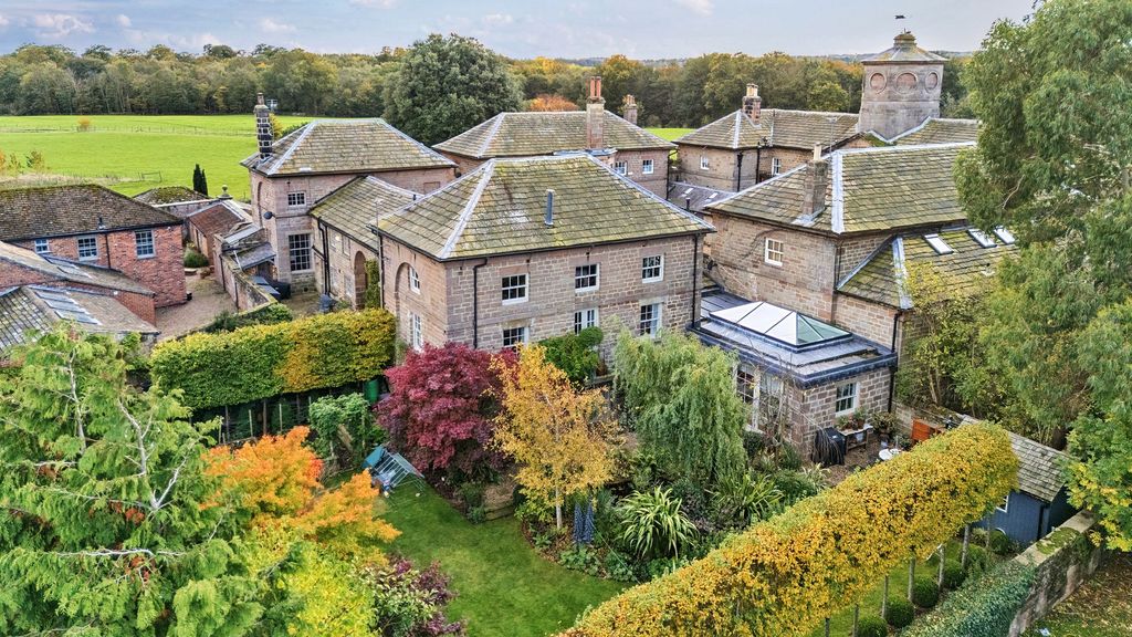 Property photo 1 of 37