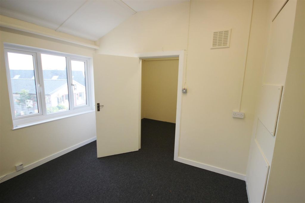 Property photo 3 of 5 Img_4201.Jpg