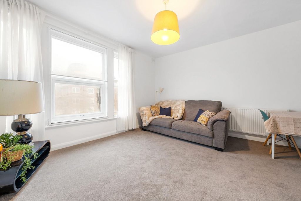 Property photo 1 of 12 Reception (2).Jpg