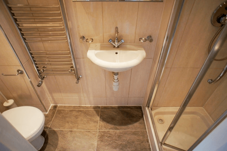 Property photo 3 of 3 Room