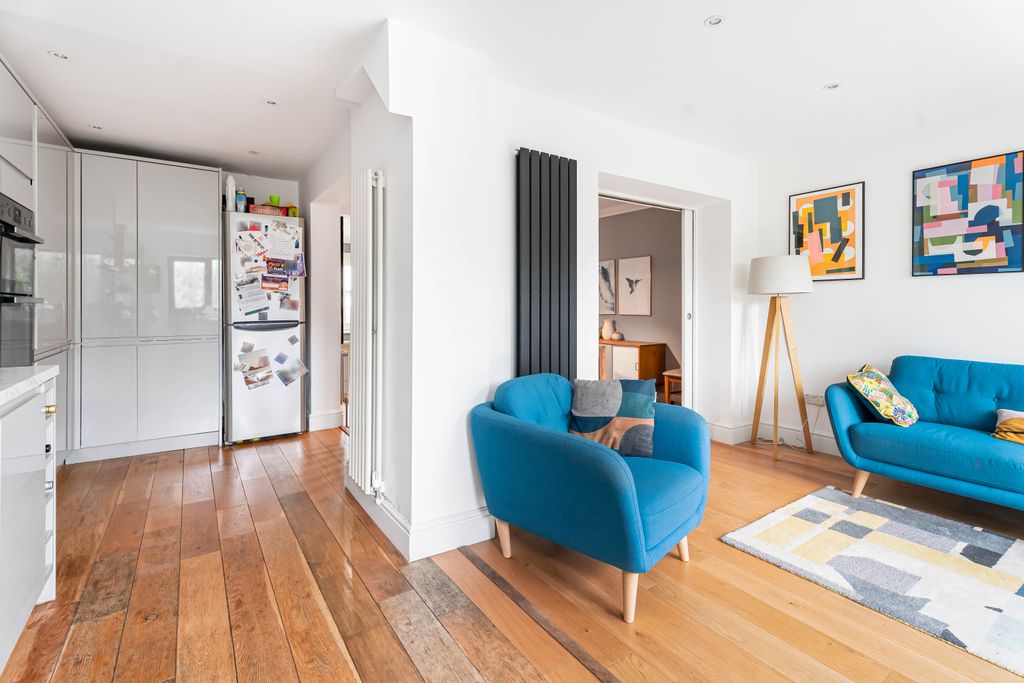 Property photo 3 of 16 Kitchen/Family Room