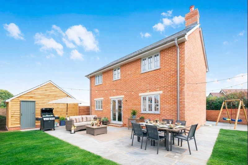 Property photo 2 of 5