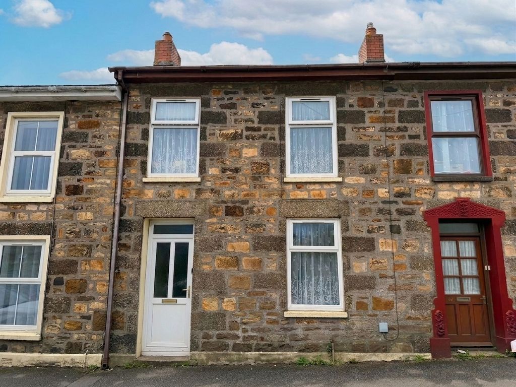 Property photo 1 of 8