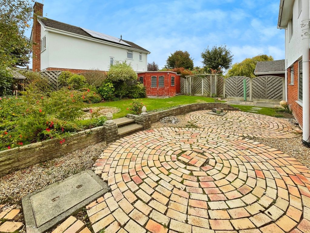 Property photo 2 of 19 Picture No. 04