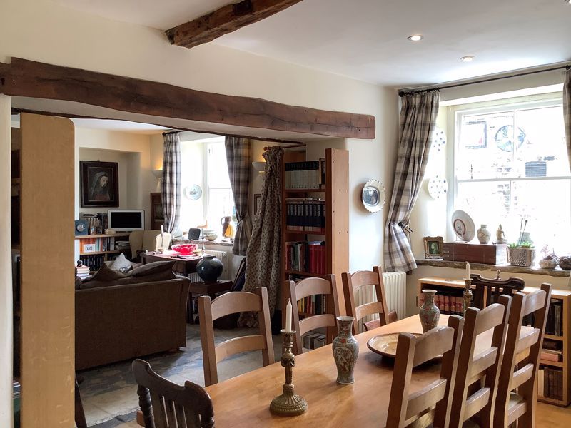 Property photo 3 of 12 Dining Area