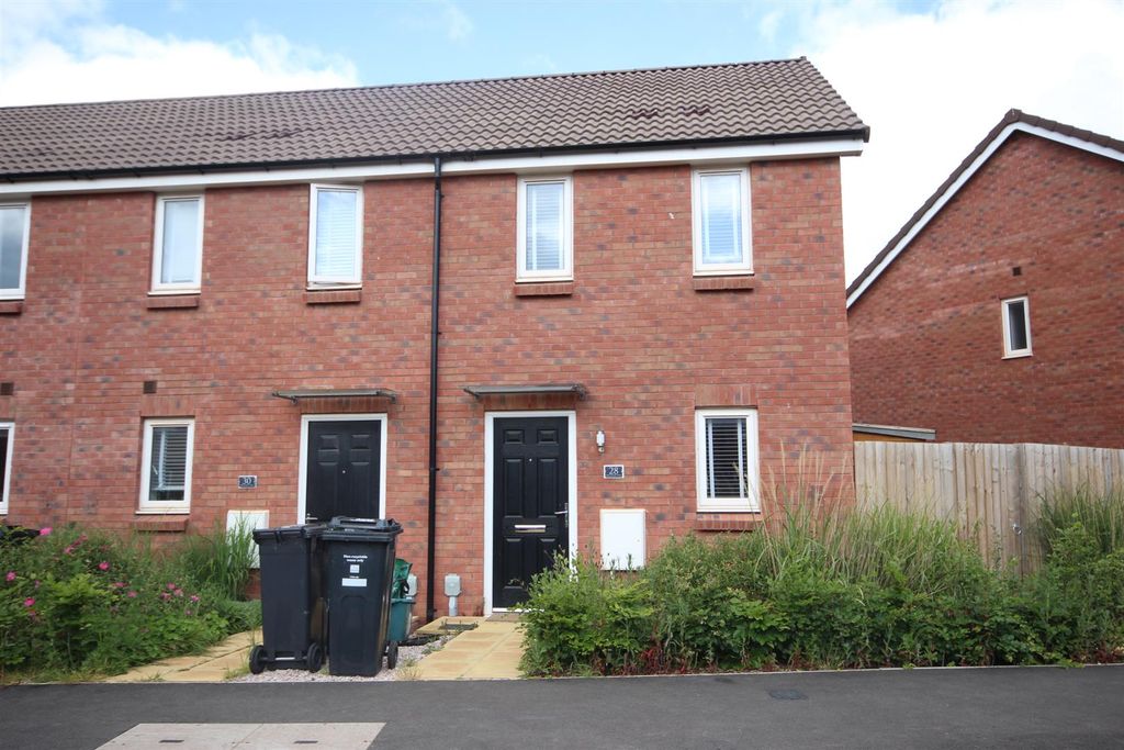 Property photo 1 of 8 Front.Jpg