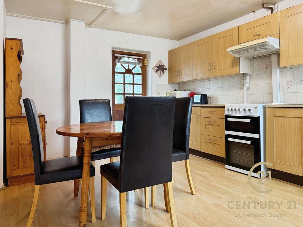 Property photo 3 of 19