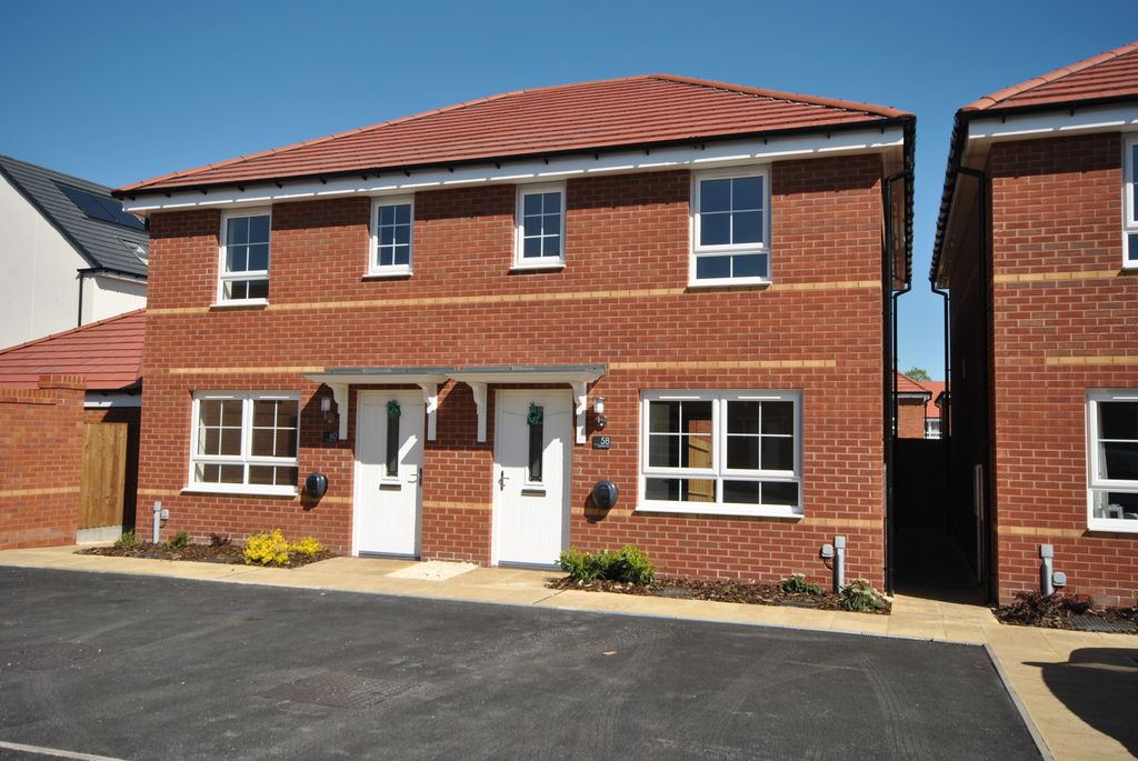 Property photo 1 of 12 Dsc_1111