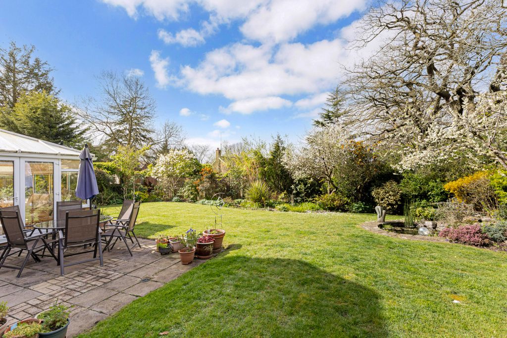 Property photo 1 of 26