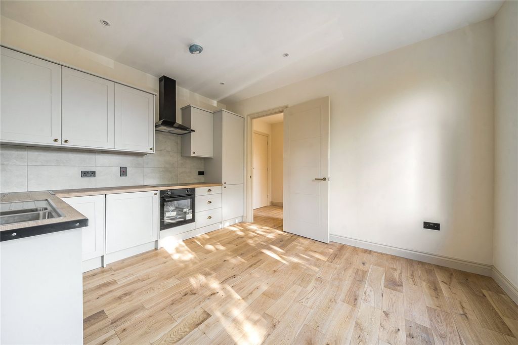 Property photo 2 of 9 Picture No. 09