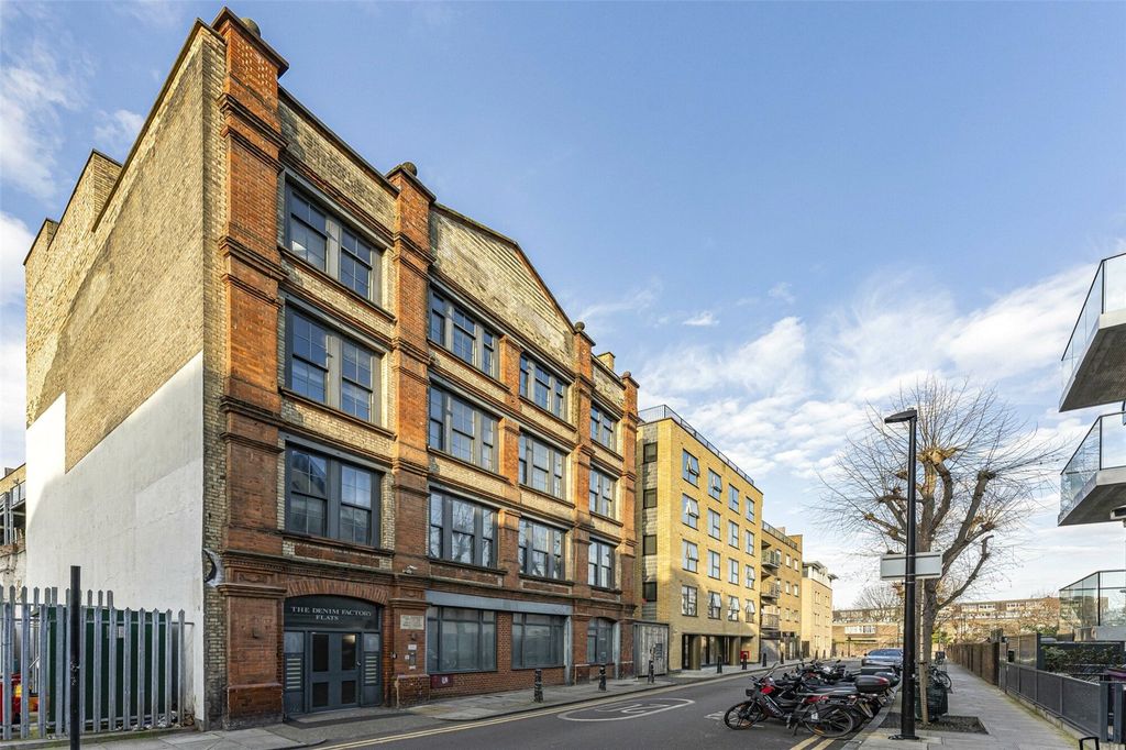 Property photo 2 of 22 Picture No. 10