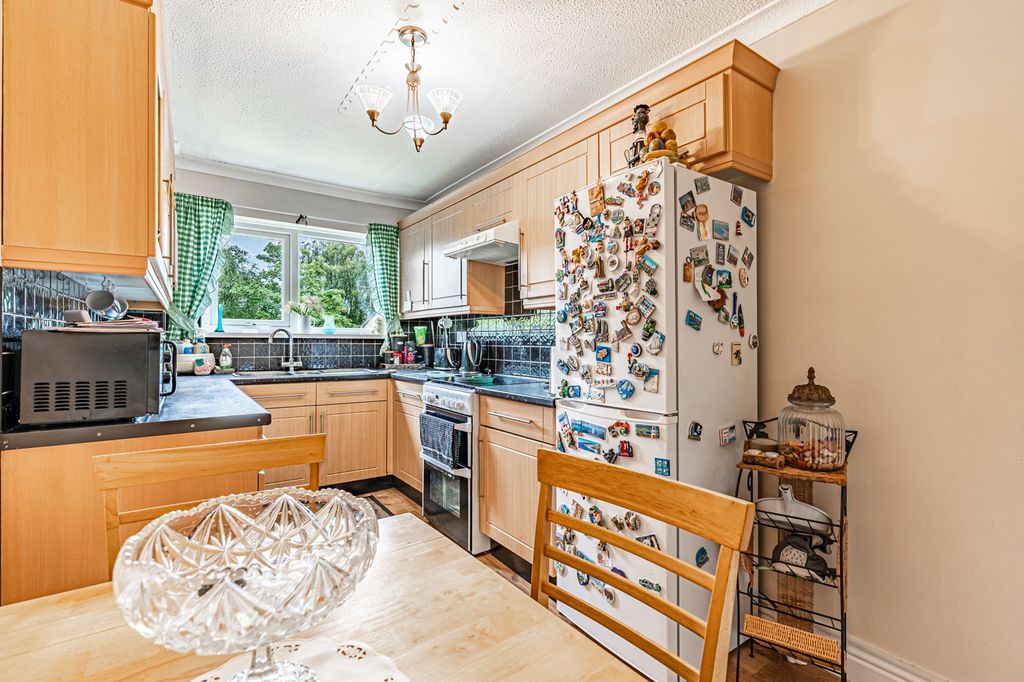 Additional image 11 of 2 bed flat for saleCedar Crescent, Tonteg CF38