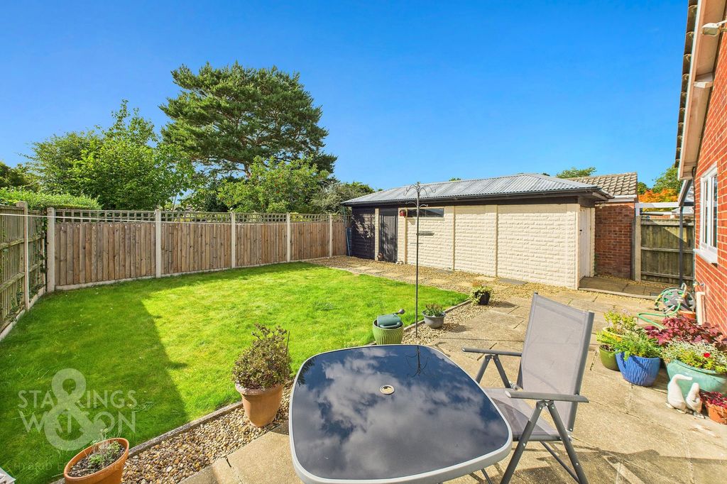 Property photo 1 of 23