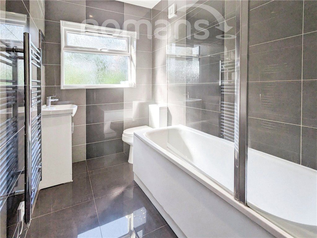 Property photo 2 of 9 Picture No. 03