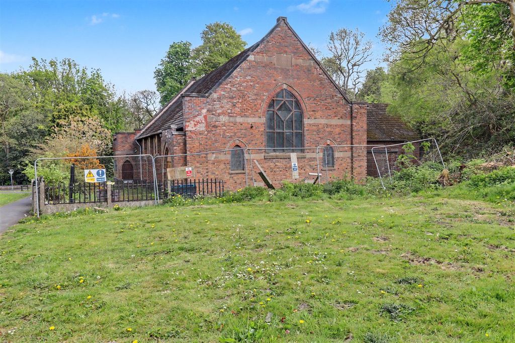 Property photo 2 of 16 Img_0042-Img_0044.Jpeg