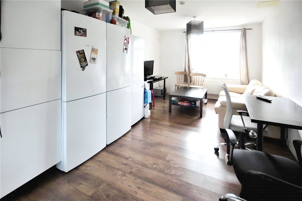 Property photo 2 of 6 Reception