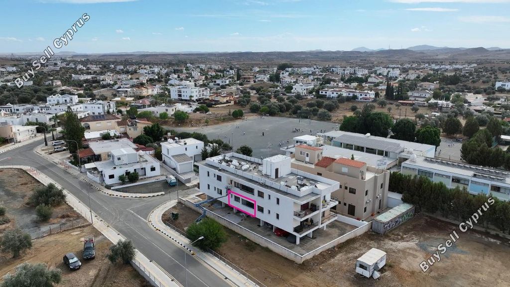 Property photo 2 of 11