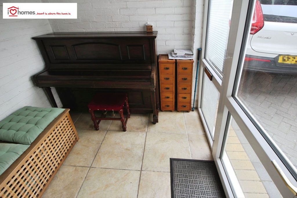 Property photo 2 of 18 Photo 15