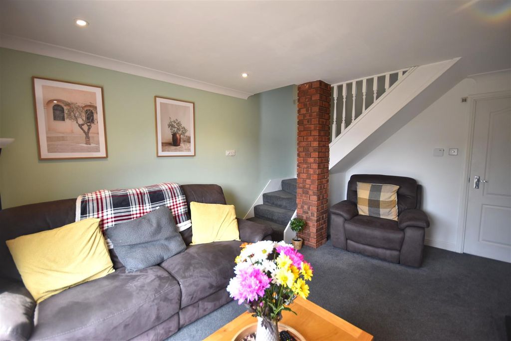 Additional image 7 of 2 bed semi-detached house for saleWoburn Drive, Goole DN14