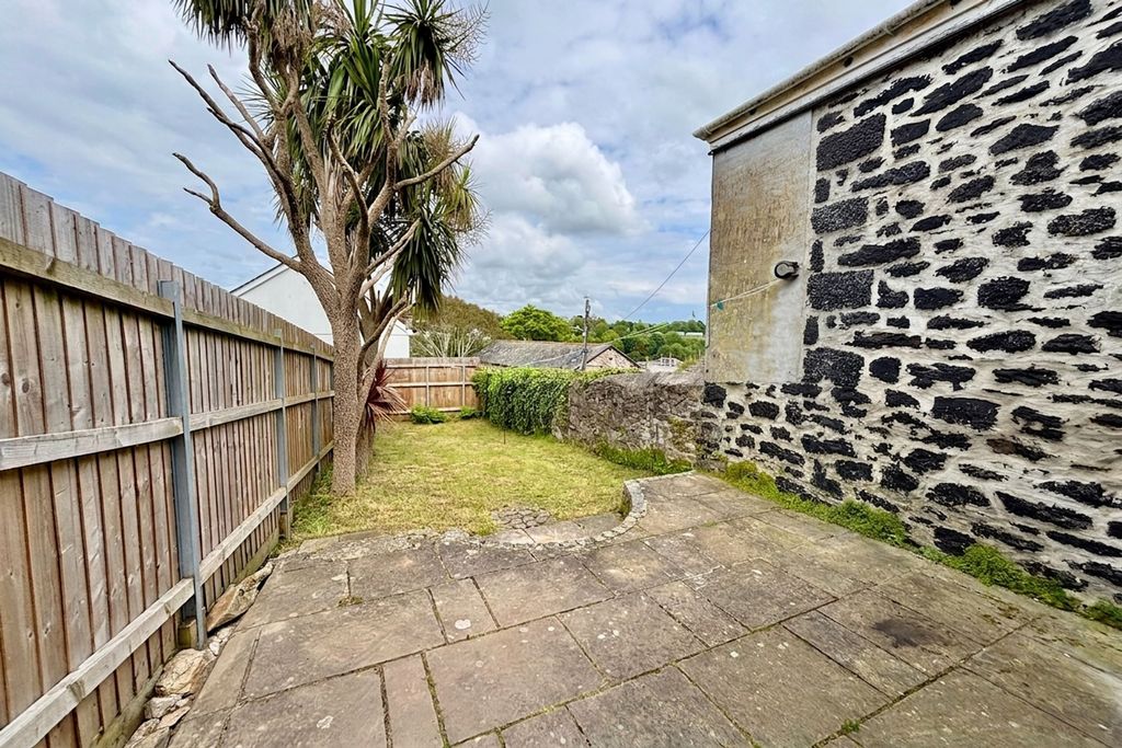 Additional image 14 of 3 bed terraced house for saleLower Market Street, Penryn TR10
