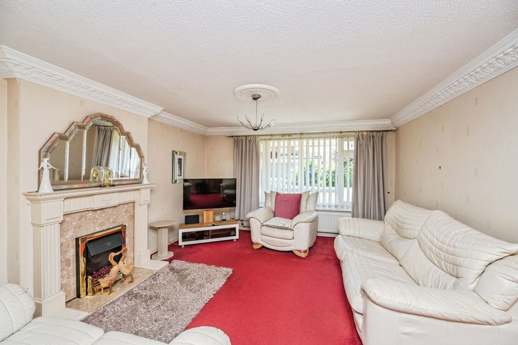 Property photo 3 of 16 Pbox-Img.Jpg